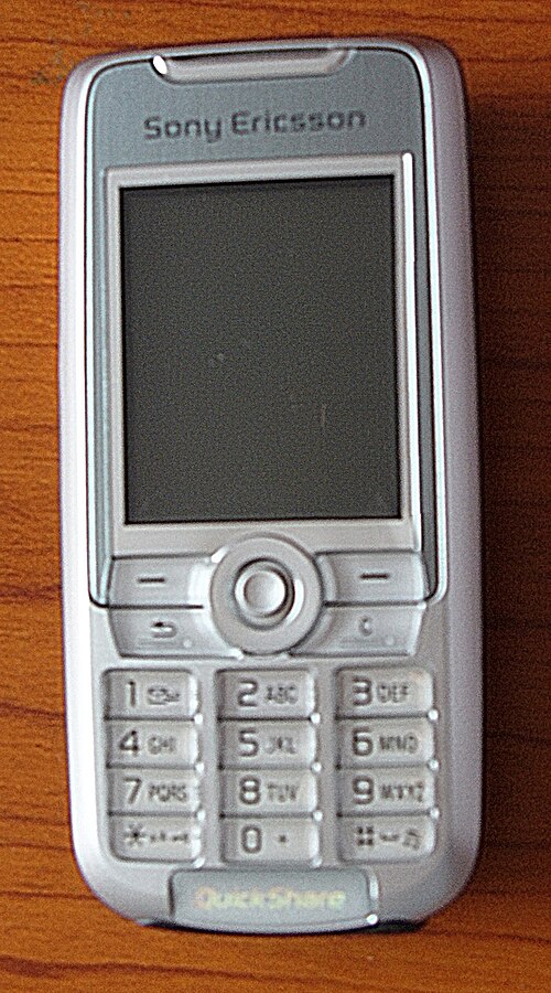 Sony Ericsson K700i, 2004